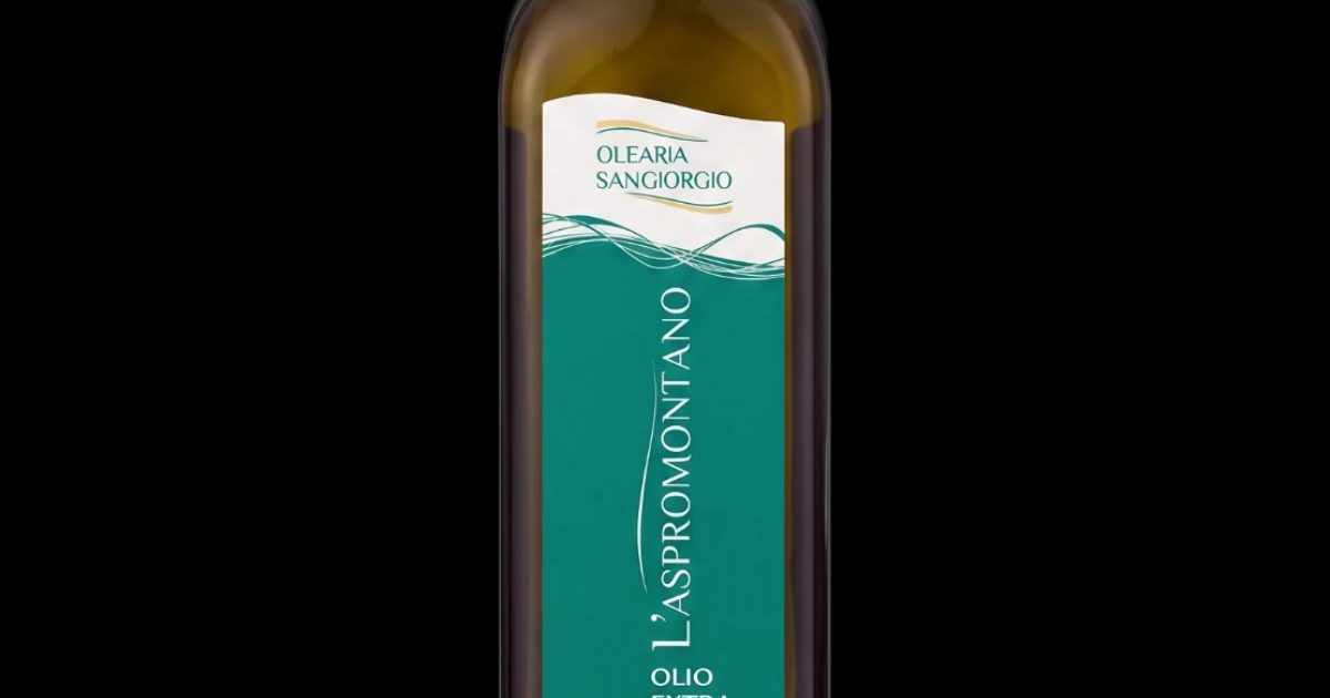 0.50L Bottle of "L'aspromontano" Extra Virgin Olive Oil